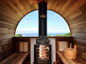 崖の上のバレルサウナのイメージ
