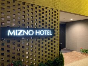 湖のホテルのイメージ