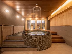 湯田中温泉 よろづやのイメージ