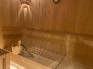 サウナサロン後悔のイメージ