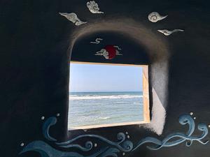 On The Seaのイメージ